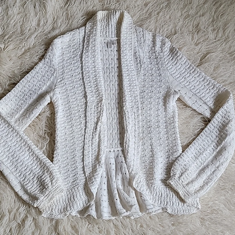Madison Petite Crochet Open Weave Knit Balloon Sleeve Cardigan with Ruffle Back - Picture 1 of 9